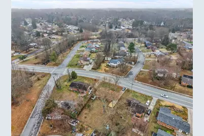 2311 Four Seasons Boulevard, Greensboro, NC 27407 - Photo 40