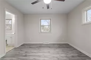 2311 Four Seasons Blvd, Greensboro, NC 27407 - Photo 8