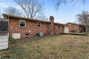 2311 Four Seasons Blvd, Greensboro, NC 27407 - Photo 30