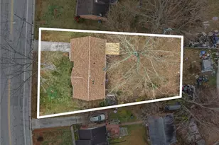 2311 Four Seasons Blvd, Greensboro, NC 27407 - Photo 2