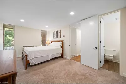 1727 S Hawthorne Road, Winston-Salem, NC 27103 - Photo 22