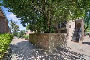 1727 S Hawthorne Rd, Winston-Salem, NC 27103 - Photo 30