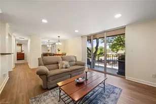 1727 S Hawthorne Rd, Winston-Salem, NC 27103 - Photo 10