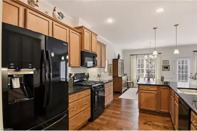 6279 Queens Gate Court, Clemmons, NC 27012 - Photo 14