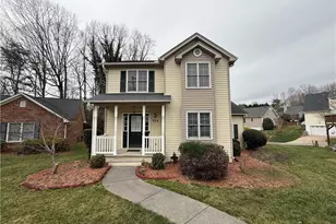 928 Heatherstone Dr, Winston-Salem, NC 27104 - Photo 1