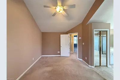 928 Heatherstone Drive, Winston-Salem, NC 27104 - Photo 12