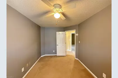 928 Heatherstone Drive, Winston-Salem, NC 27104 - Photo 16