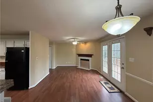 928 Heatherstone Dr, Winston-Salem, NC 27104 - Photo 6