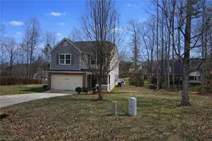 2922 Mimosa Court, Randleman, NC 27317 - Photo 2