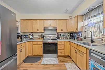 4618 Lawndale Drive #C, Greensboro, NC 27455 - Photo 8