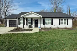 104 Dillon St, Winston-Salem, NC 27107 - Photo 1