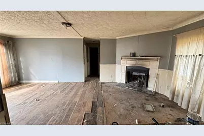 293 Regina Drive, Thomasville, NC 27360 - Photo 6