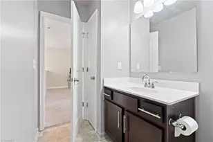 5803 Springer Dr, Greensboro, NC 27405 - Photo 38