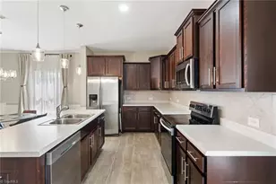 5803 Springer Dr, Greensboro, NC 27405 - Photo 6