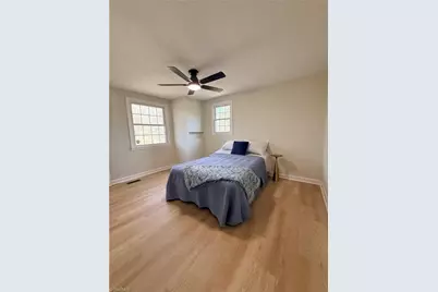 2305 Wilcox Drive, Greensboro, NC 27405 - Photo 20