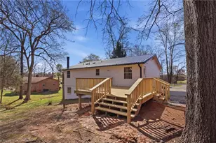 2305 Wilcox Dr, Greensboro, NC 27405 - Photo 26