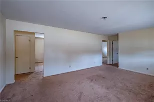 4315 Hicone Rd, Greensboro, NC 27405 - Photo 12