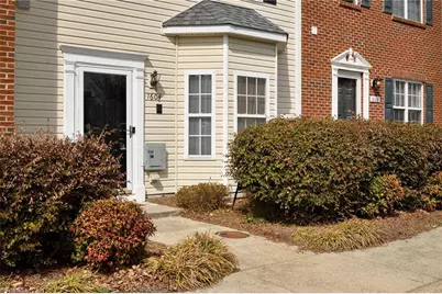 1604 Olivers Crossing Circle, Winston-Salem, NC 27127 - Photo 2