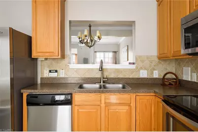 1604 Olivers Crossing Circle, Winston-Salem, NC 27127 - Photo 12