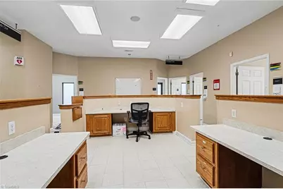 208 W Salisbury Street, Asheboro, NC 27203 - Photo 14