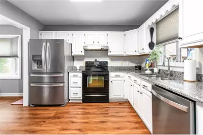 5136 Country Lane, Archdale, NC 27263 - Photo 6