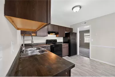 4302 Vincent Street, Greensboro, NC 27405 - Photo 14