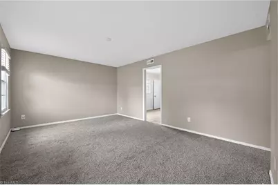 4302 Vincent Street, Greensboro, NC 27405 - Photo 8