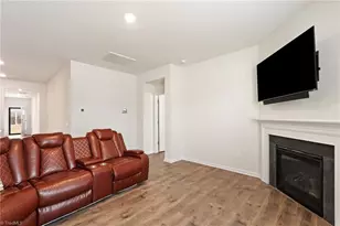 4608 Reedy Creek Farm Cir, Greensboro, NC 27405 - Photo 6