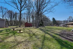 4604 Luewood Rd, Greensboro, NC 27405 - Photo 40