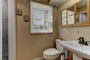 4604 Luewood Rd, Greensboro, NC 27405 - Photo 30