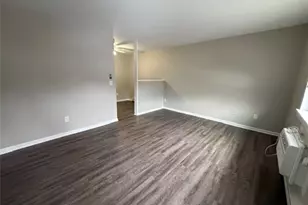 201 Woodnell St, Greensboro, NC 27405 - Photo 2