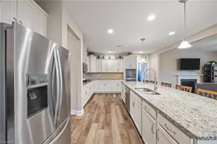 617 Bunker Dr, Mebane, NC 27302 - Photo 14