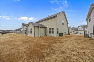 617 Bunker Dr, Mebane, NC 27302 - Photo 42