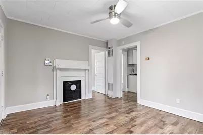 912 Patton Street, Graham, NC 27253 - Photo 10