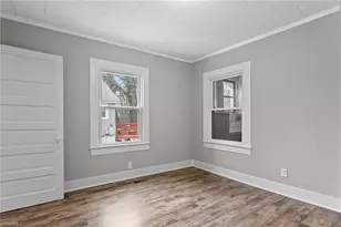 912 Patton St, Graham, NC 27253 - Photo 14