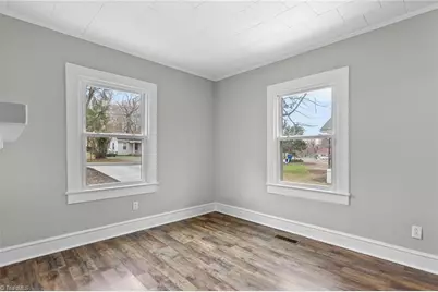 912 Patton Street, Graham, NC 27253 - Photo 12