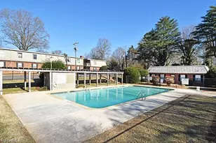 3812 Country Club Rd, Winston-Salem, NC 27104 - Photo 2