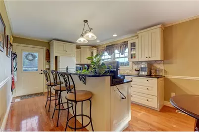 3605 Vance Street Extension, Reidsville, NC 27320 - Photo 6