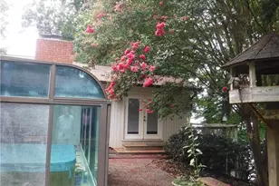 1498 Beckner Rd, Lexington, NC 27292 - Photo 2