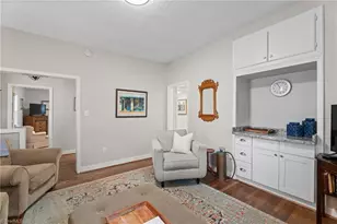 823 W 7th St, Winston-Salem, NC 27101 - Photo 8