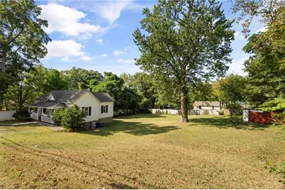 823 W 7th Street, Winston-Salem, NC 27101 - Photo 20