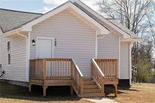 708 1st Rainbow St, Lexington, NC 27295 - Photo 4