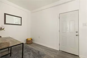 708 1st Rainbow St, Lexington, NC 27295 - Photo 8