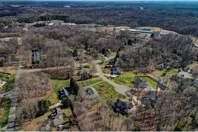 204 W Stonebury Court, Reidsville, NC 27320 - Photo 46