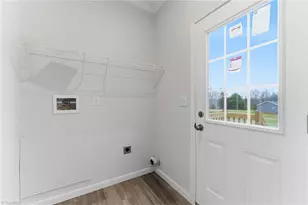 438 Hastings Hill Rd, Kernersville, NC 27284 - Photo 16