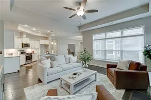 2433 Albemarle Ct, Winston-Salem, NC 27106 - Photo 10