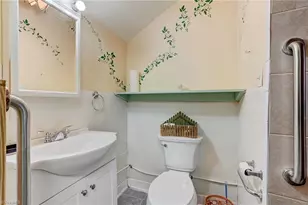 226 Settle St, Reidsville, NC 27320 - Photo 36