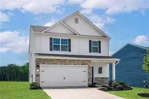 3446 Robindale Dr, Winston-Salem, NC 27107 - Photo 2