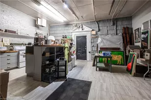 105 W Main St, Elkin, NC 28621 - Photo 16