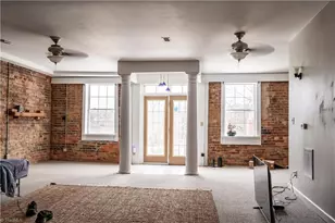 105 W Main St, Elkin, NC 28621 - Photo 24